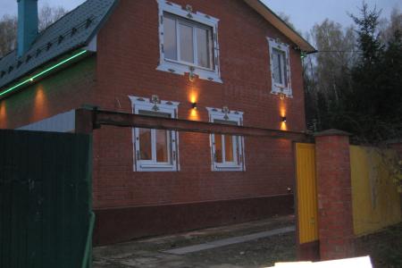 Дом рядом с Троицком