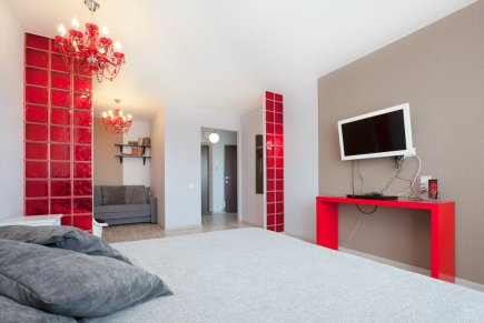 Компания "Этажи" - Белинского, 137