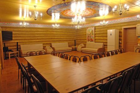 Большой эксклюзивный дом с сауной и бассейном в Хабарском рядом с горнолыжным центром