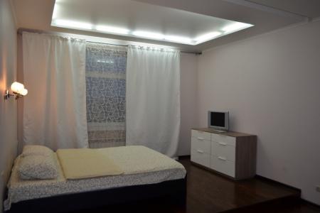 Однокомнатная квартира возле ЖД-вокзала