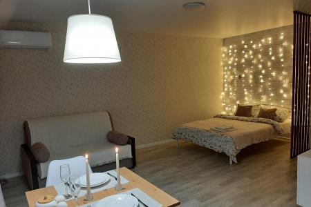 рядом с ВОЛГУ