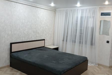 Квартира Посуточно в парке Цветник