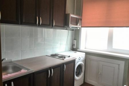 Двухкомнатная квартира возле Ж/Д-вокзала.