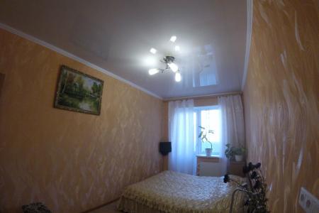 квартира в новом доме с хорошим ремонтом, уютная