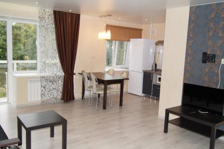 Сдаю 3 комнатную квартиру посуточно