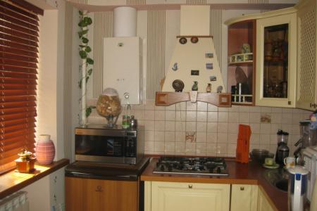 1 комнатная картира в центре на набережной рядом торговый центр картинг сауна кафе набережная