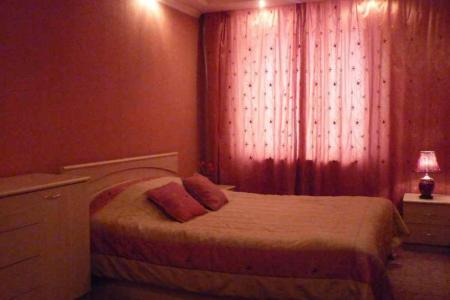 1,2 и 3х .Посуточно и по часам.