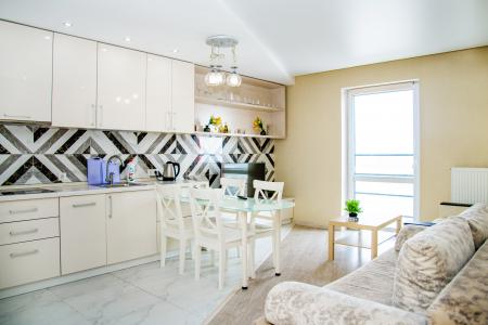 ШИКАРНОЕ ПРОЖИВАНИЕ С ВИДОМ НА РЕКУ ДЛЯ БОЛЬШОЙ КОМПАНИИ-УСПЕЙ, БУДЕТ ПОЗДНО!