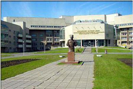 Двухкомнатная квартира рядом с центром Илизарова