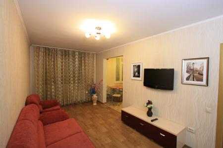 Сдается посуточно шикарная двухкомнатная квартира с первоклассным ремонтом в районе ТРЦ "Планета",