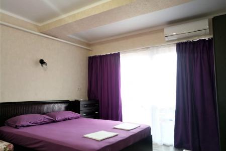 Квартира студия в верхне-имеретинской бухте.