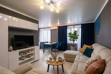 Пять Звёзд у Цирка