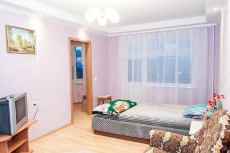 Сдам 1-к квартиру, посуточно. Ероремонт. Недалеко от вокзала