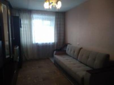 Сдам посуточно 2х комн. рядом с Выставочным залом