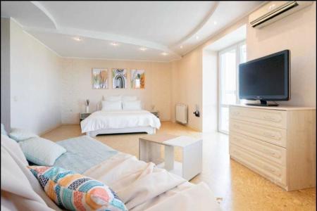 Студия у Проспекта Октября — Liberty Sity Apartments