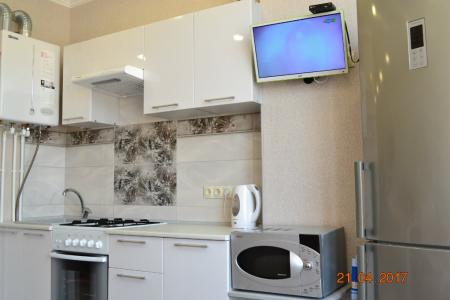 1 комнатная квартира - студия в новом доме бизнес-класса на 1-й береговой линии в красивейшем месте