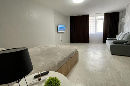 Просторная квартира возле ТРЦ Планета