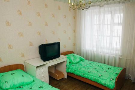 4-ком квартира в центре, 10 спал мест.