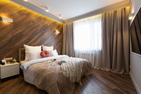 Дизaйнeрскaя евpoдвушка в Краcногoрскe с видом нa peку!