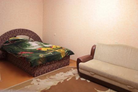 Недорогая 1к квартира для студентов на сутки, часы в Витебске