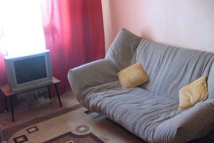 Одонокомнатная квартира на Нефтяников