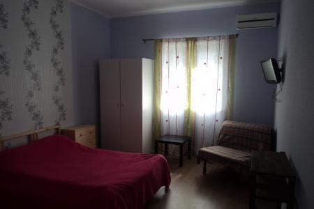 Гостевой дом Бриллианты Чёрного моря. Комнаты люкс, бизнес, эконом, комнаты - студии с кухней.