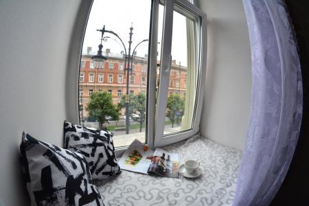 В историческом центре города рядом с Эрмитажем