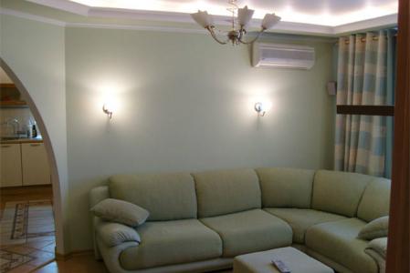 Двухкомнатная квартира на пр. Ленина, 58, возле Цирка