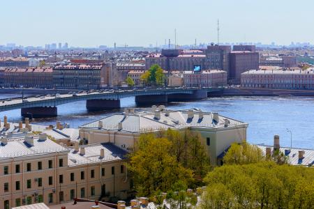 Комфортная 1-комнатная квартира с панорамным видом на Неву и город