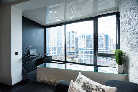 2-х комнатная квартира с панорамными окнами, дизайнерским ремонтом