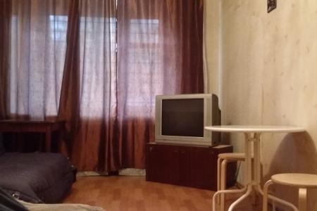 возле ж/д ст.Химки.