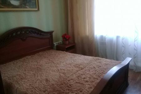Трехкомнатная квартира  рядом ТЦ Ривьера