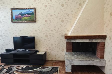 Шикарная двухкомнатная квартира в центре Евпатории