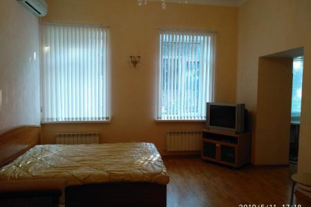 Квартира в центре для троих