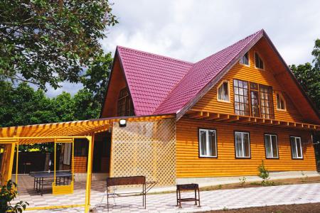 Большой коттедж с сауной в поселке Сосново