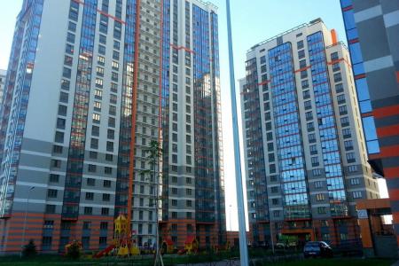 Однокомнатная квартира 5 минут пешком cт. метро Звездная