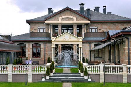 Коттедж "Царская усадьба" г.Троицк