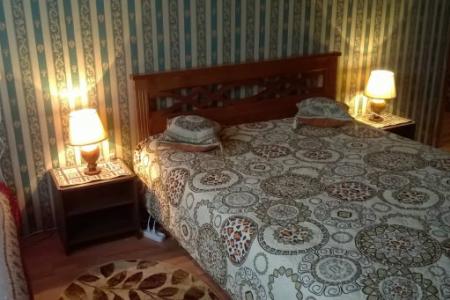 Собственник сдаст квартиру по часам, по суткам.