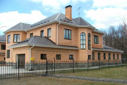 Коттедж по Каширскому шоссе на 50 человек