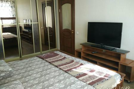 Для Вас посуточно 1-ая квартира VIP на Ленина 135