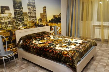 Сдается однокомнатная в центре города.