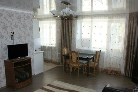 Двухкомнатная квартира у вокзала