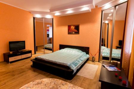 1 и 2ком.квартиры посуточно в Курске! Отчет.док,горячая вода,Wi-Fi,соврем.мебель