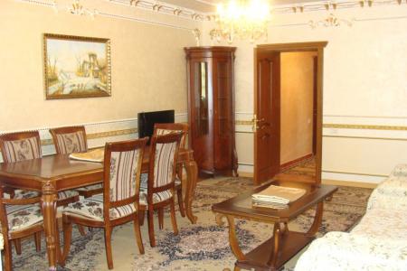 3-комнатная квартира в Центре Еревана, Rent daily in Yerevan,Abovyan street