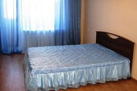 2-к квартира, ул.Демьяна Бедного 15