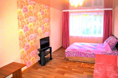 2х ком. квартира Люкс посуточно - центр