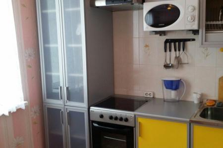 Однокомнатная квартира в Кировске посуточно