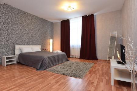 2к центр.возле жд вокзала.ДИВС