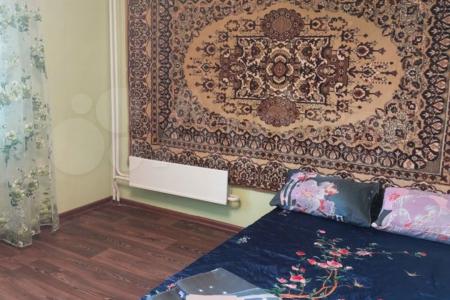 Рядом ГАЗ, стадион Северный