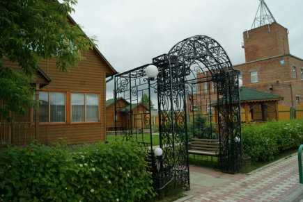 Коттедж посуточно в п. Садовый